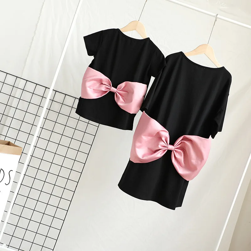 Одинаковые комплекты для семьи; Одинаковая одежда для семьи; Черная футболка с бантом; платья; одежда для мамы и меня; одинаковые комплекты для мамы и дочки