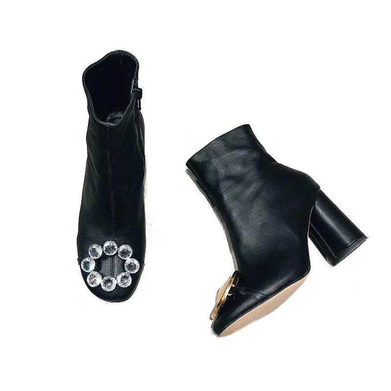 HTB11bvmzeuSBuNjSsziq6zq8pXa4