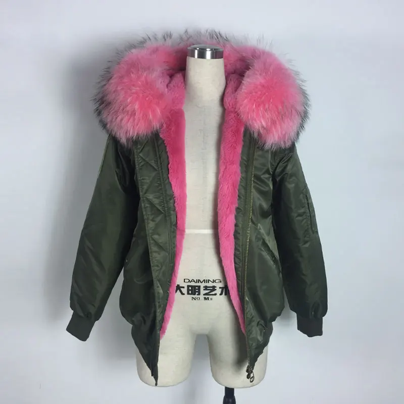 Water Proof Bommenwerpers Roze Faux Fur Winter En Lente Bomberjack Voor Lady Water Proof Bommenwerpers Roze Faux Fur Winter En Lente Bomberjack Voor Lady