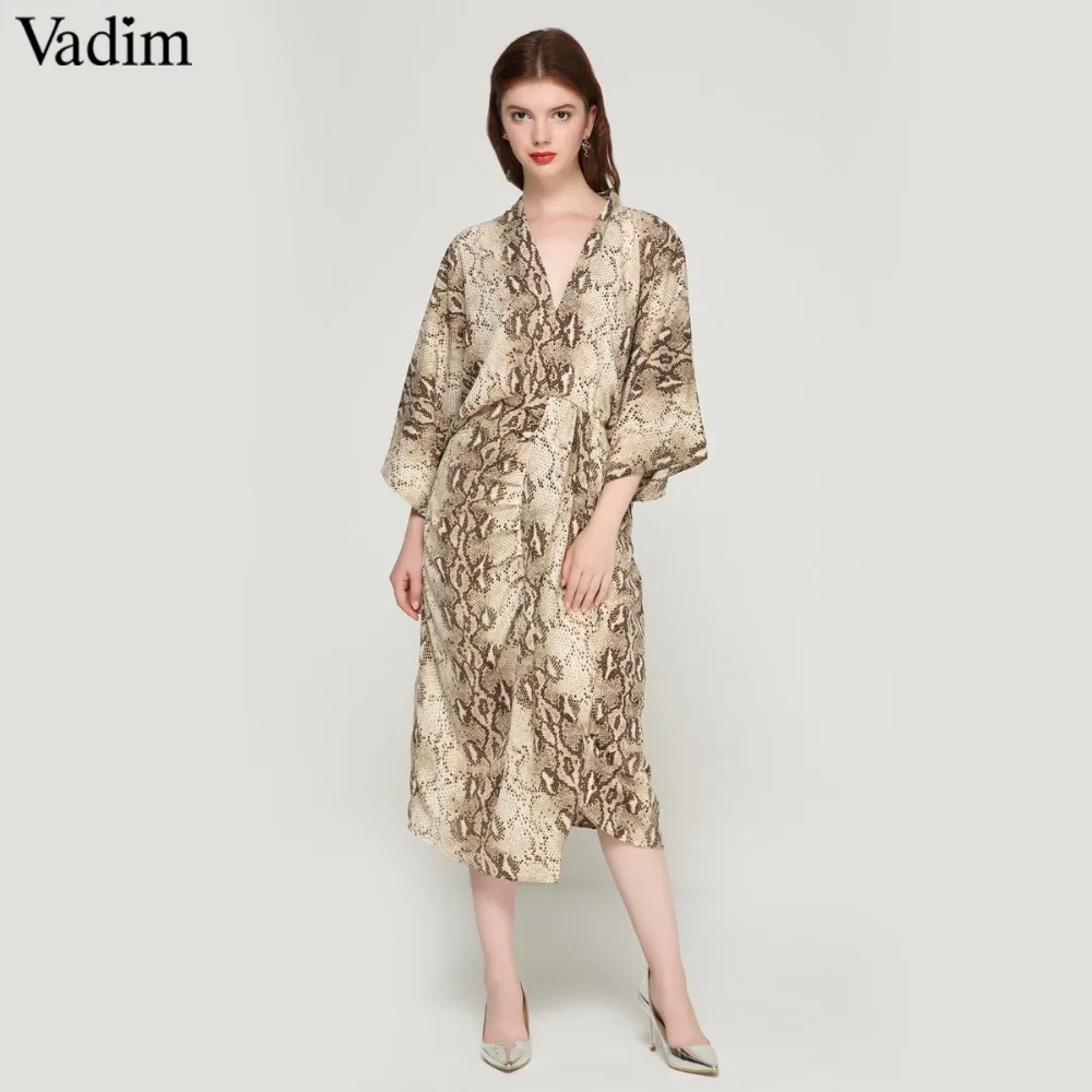 

Vadim women snake print oversized dress V neck elastic waist split ladies summer loose mid calf chic dresses vestidos QA205