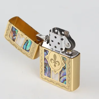 

Metal gift lighters,The cigarette lighter,Pure copper shell clorocentine color kerosene windproof lighter