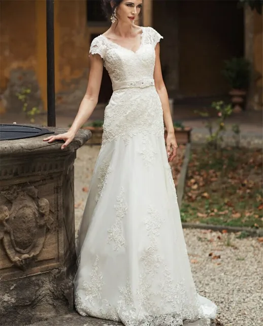 2017 de la vendimia de la envoltura vestidos de novia de barrido
