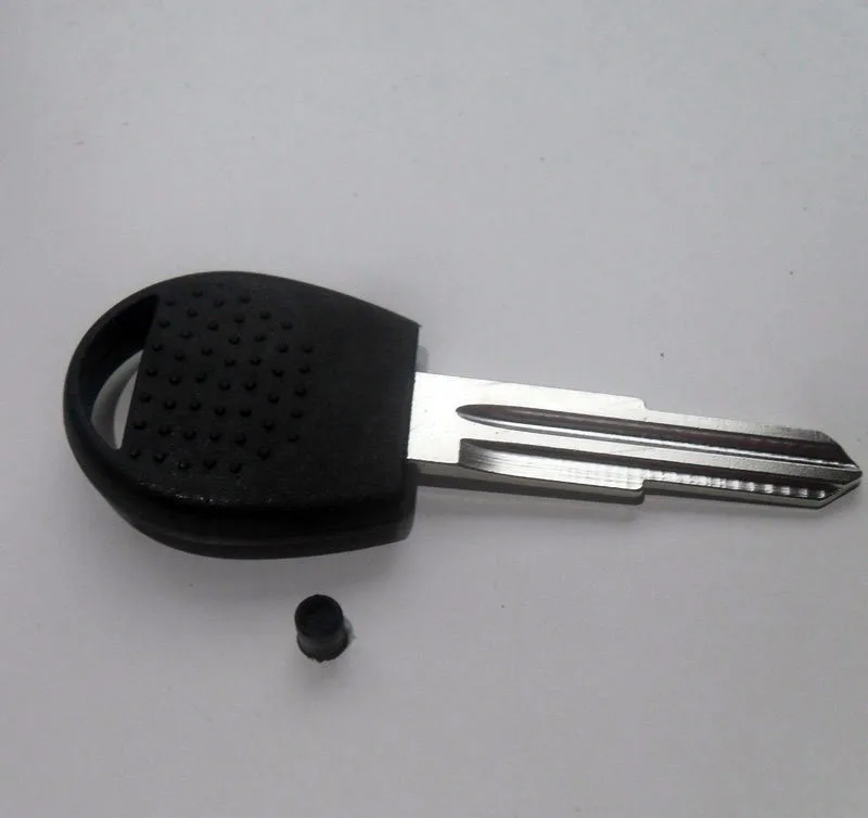 Chevrolet Lova New Sail Transponder key shell Right Blade  (4)11