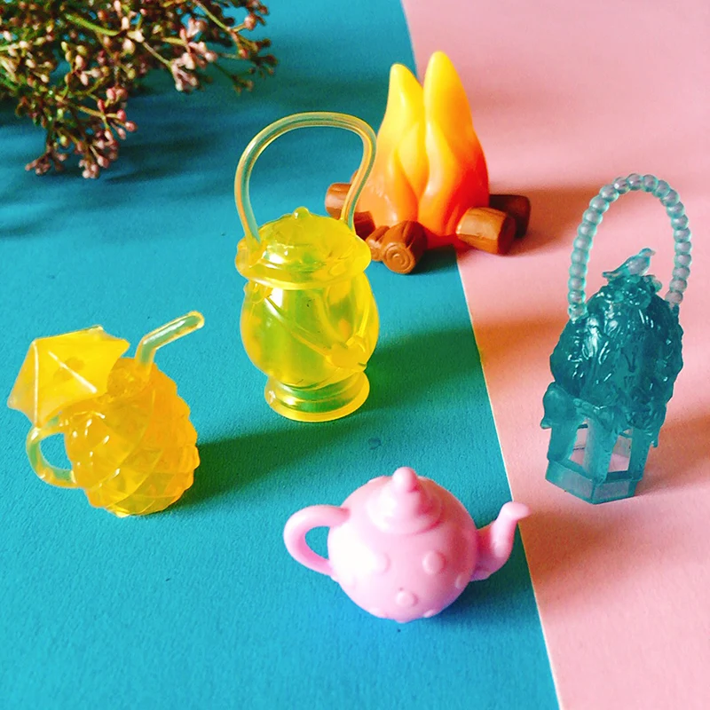 

lamp/fire/kettle/miniatures/cute/fairy garden gnome/moss terrarium decor/crafts/figurine/statue/diy supplies/toy/model/gift