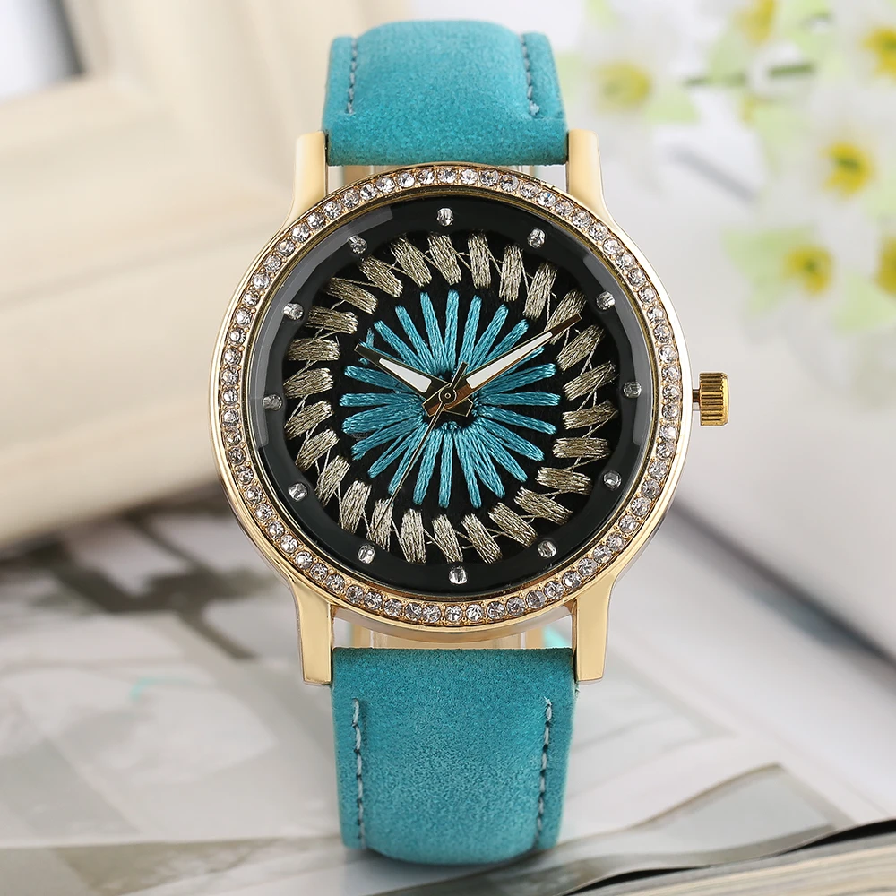 women watch (42)