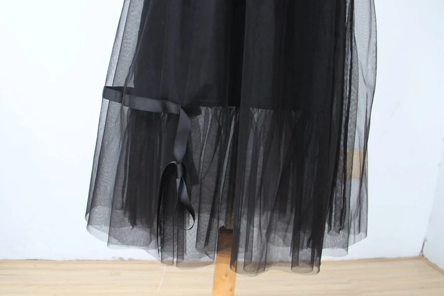 Осенняя и зимняя новая сетчатая юбка женская бюст юбка А-силуэта темно-черная юбка двухслойная половина скольжения