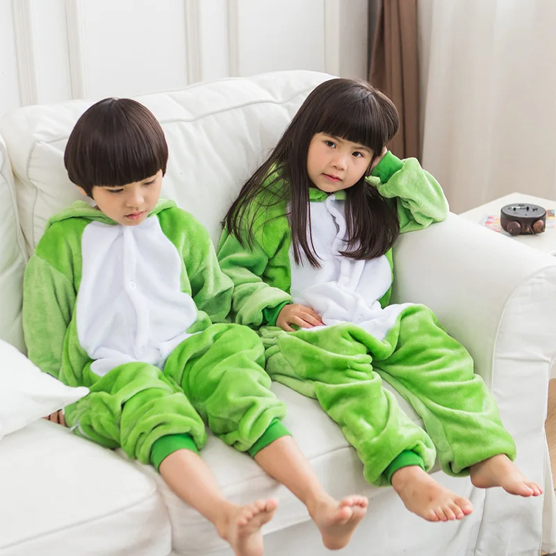Children Winter Warm Hairy Flannel Animal Pajamas Thick Cartoon Costumes Sleepwear Kids Cosplay Onesie Cute Green Frog Pyjamas Children Winter Warm Hairy Flannel Animal Pajamas Thick Cartoon Costumes Sleepwear Kids Cosplay Onesie Cute Green Frog Pyjamas