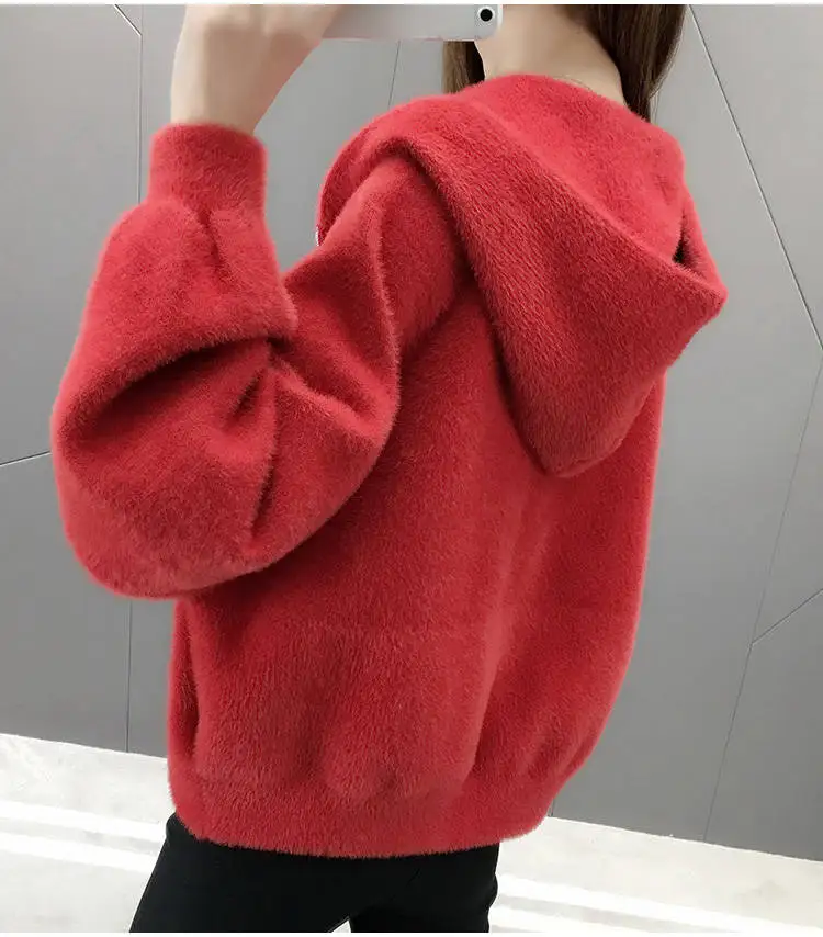 70 (12)