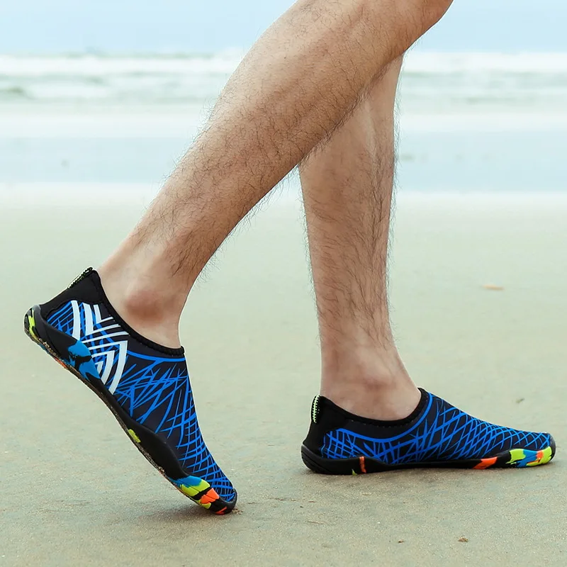 جديد زوجين السباحة أحذية عدم الانزلاق مجموعات من قدم الشاطئ الغوص أحذية عارضة في الهواء الطلق الخوض المنبع أحذية