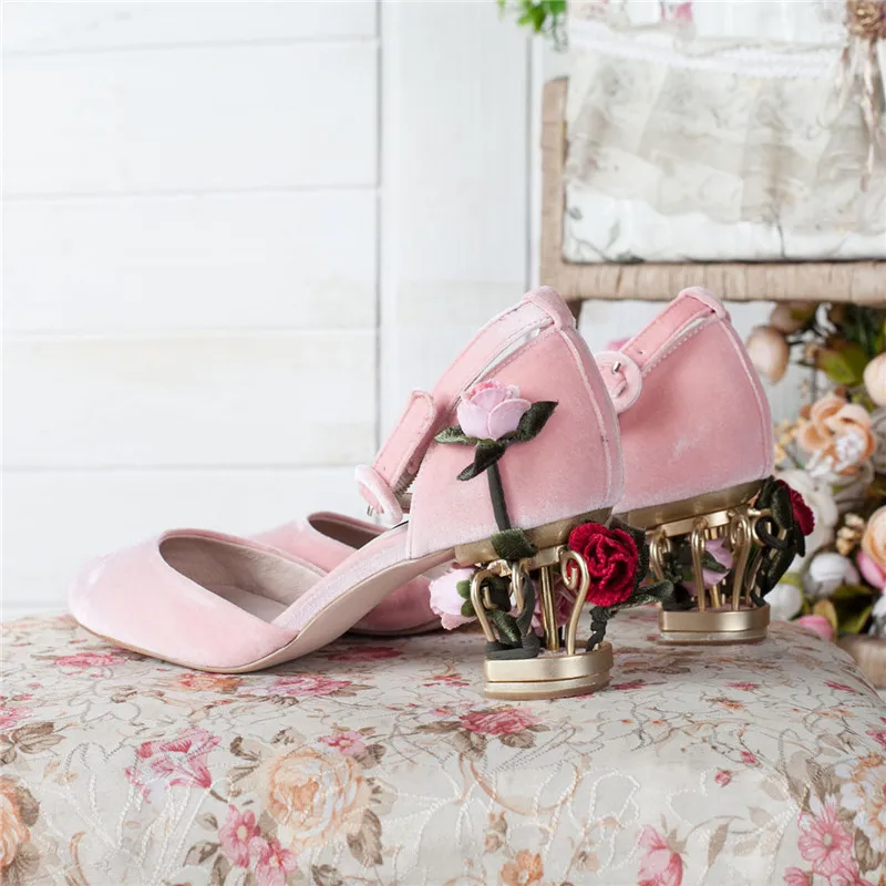 Shown Pompe Chaussures De À As Birdcage Talons Designer as 2018 Bride Ete Femmes Luxe La En Talon Cheville Troupeau Shown Fleur Cuir Femme Hauts wg64CxqX