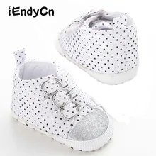 Женская обувь для малышей с мягкой подошвой, парусиновая, для детей 0 и 1 лет, однотонная, WMC205