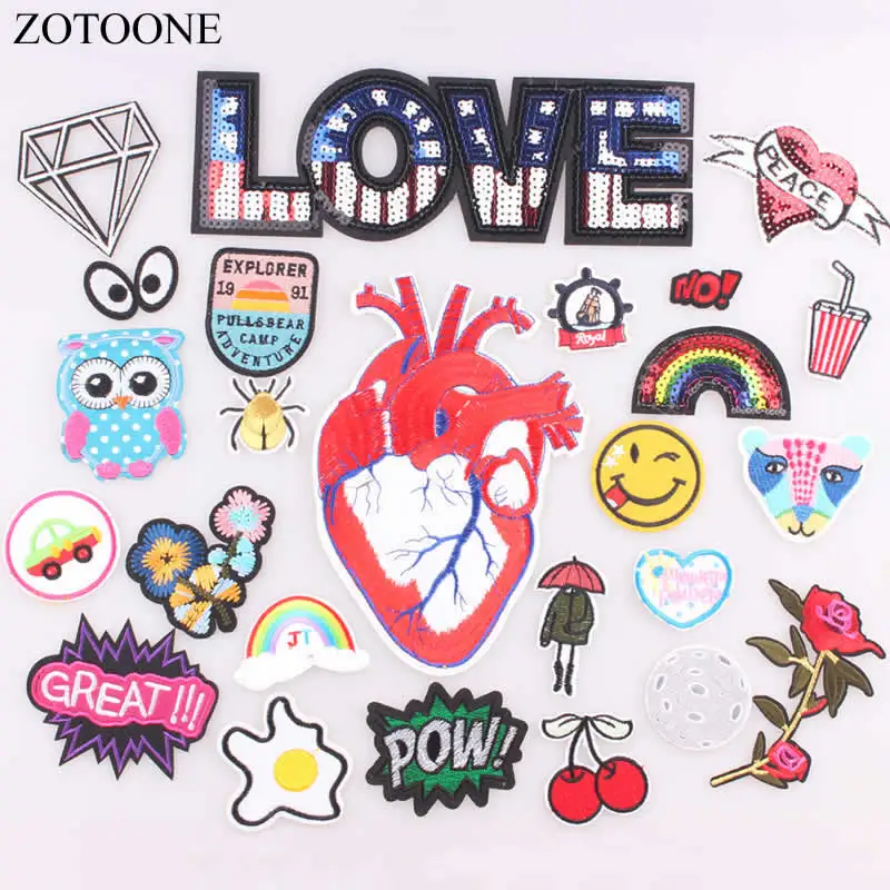 

ZOTOONE 1PCS LOVE Heart Parches Embroidered Iron on Patches for Clothing DIY Motif Stripes Clothes Stickers Astronaut Badges B