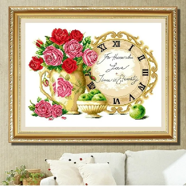 

Embroidery Package High Quality Cross Stitch Kits Unopen New Luxurious Rose Flower Plate Has Clock Time Free shipping
