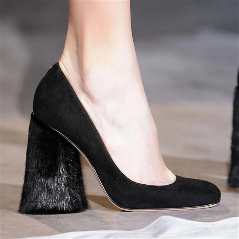 Туфли женские на каблуке модные. Saint laurent туфли 2021. Модные женские туфли. Туфли мэри джейн 2022 тренд. Модные каблуки.