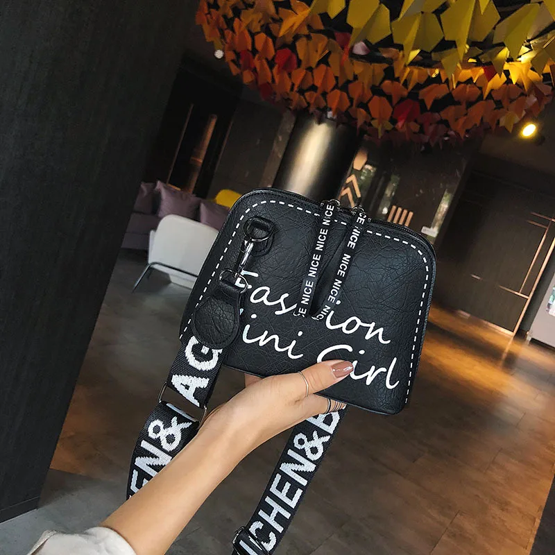 

Laser Women Letter Shoulder Bag INS Popular Female Handbag Holiday PU Messenger Bags For Lady Design Exquisite Crossbody Bucket