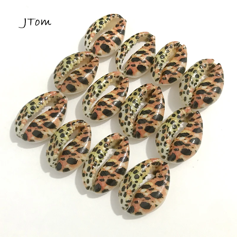 

12pcs/Lot 12x18MM Leopard Animal Prints Natural Puka Cowrie Sea Shell Beads for DIY Jewelry Fashion Accessories Wholesale 2019