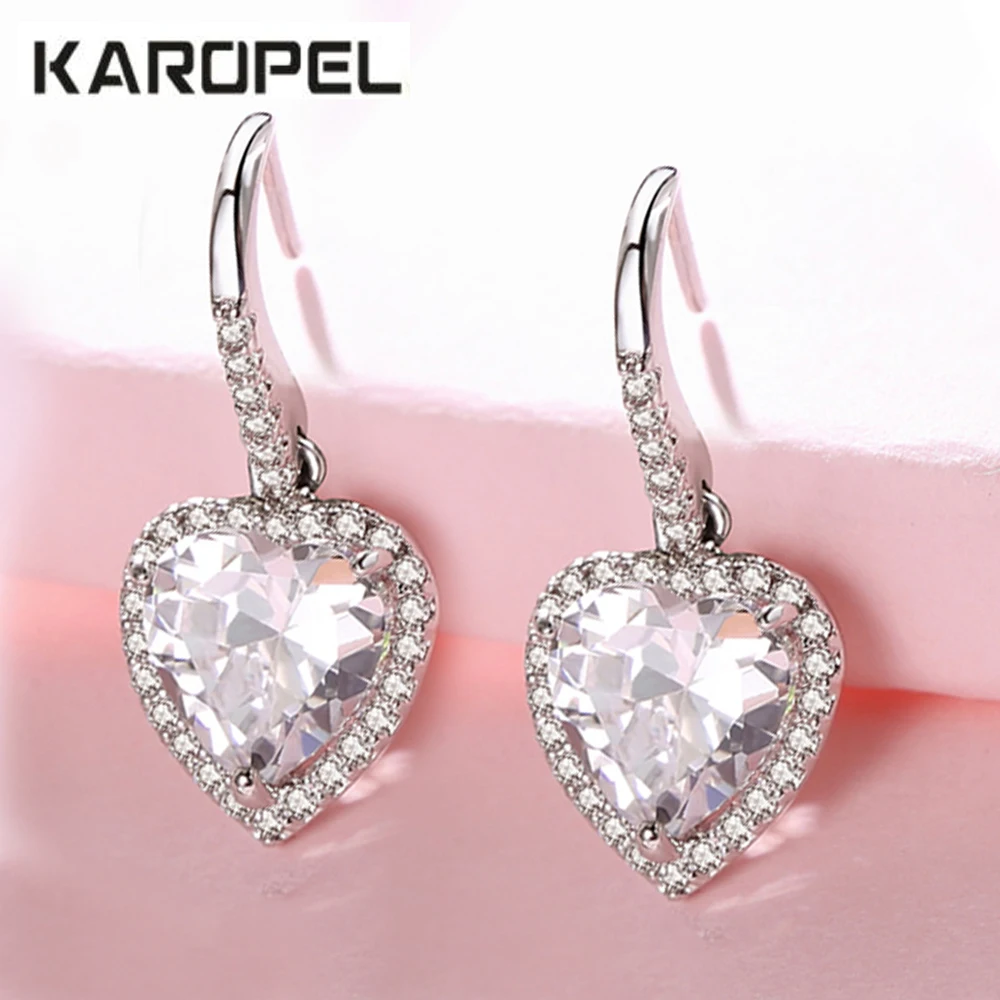 

Luxury Heart-Shaped Zircon Stud Earrings For Women New Fashion Elegant Silver Plated Zircon Earrings