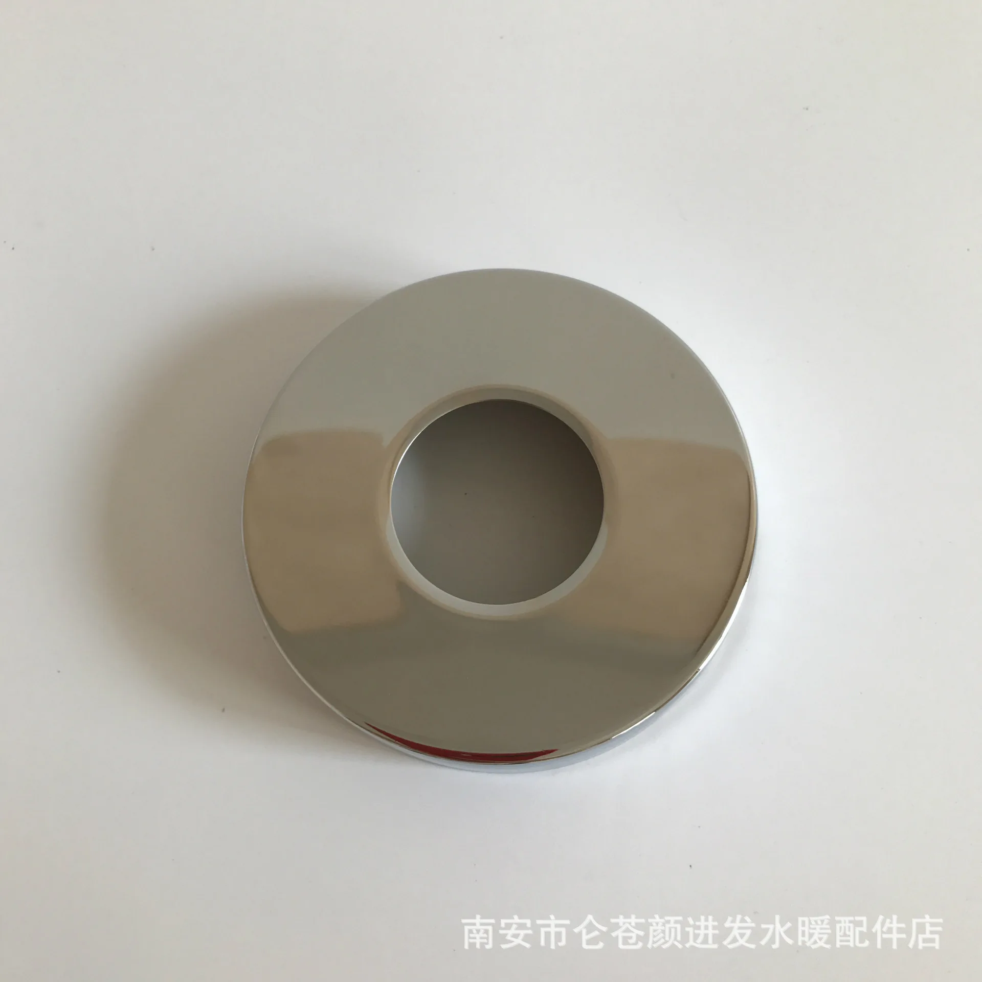 

Stainless steel plating widening (80MM) heightened 1 inch decorative cover,25mm=6/8 flushing valve cover ugly cover plumbing