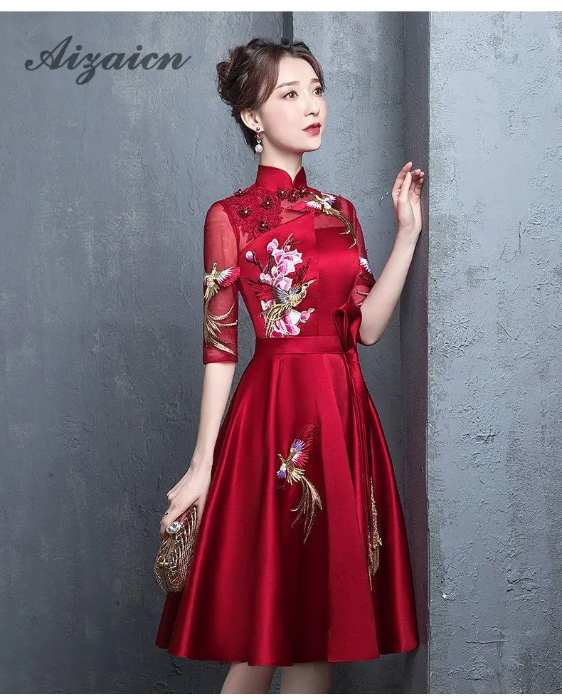 Красный Вышивка китайское традиционное платье Qipao невесты Cheongsam платье мини Vestidos Брюки Чинос Oriental Свадебные платья Платья для вечеринок