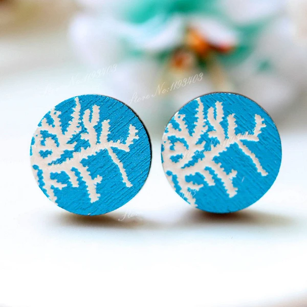 

Unique 3D Flower Embossed 16mm Round Coloured Drawing pattern Laser Cut wood Cabochon DIY for Rings, Earring,Brooch,Necklace