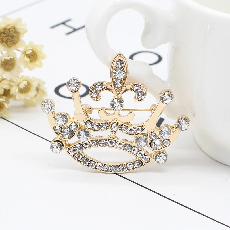 Fashion-Full-Crystal-Crown-Brooch-Luxury-Rhinestone-Queen-Princess-Crown-Pins-Brooches-For-Women-Xmas-Gift (3)