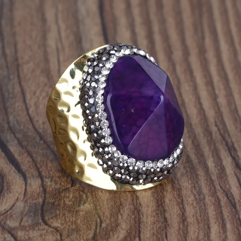 KEJIALAI, натуральное, нерагулярное, грубая, фиолетовая Друза, шарм, проложенные стразы, обертывание, регулируемое, открытое, большое, чеканное кольцо, манжета для женщин и мужчин - Цвет основного камня: Purple Agate Gold
