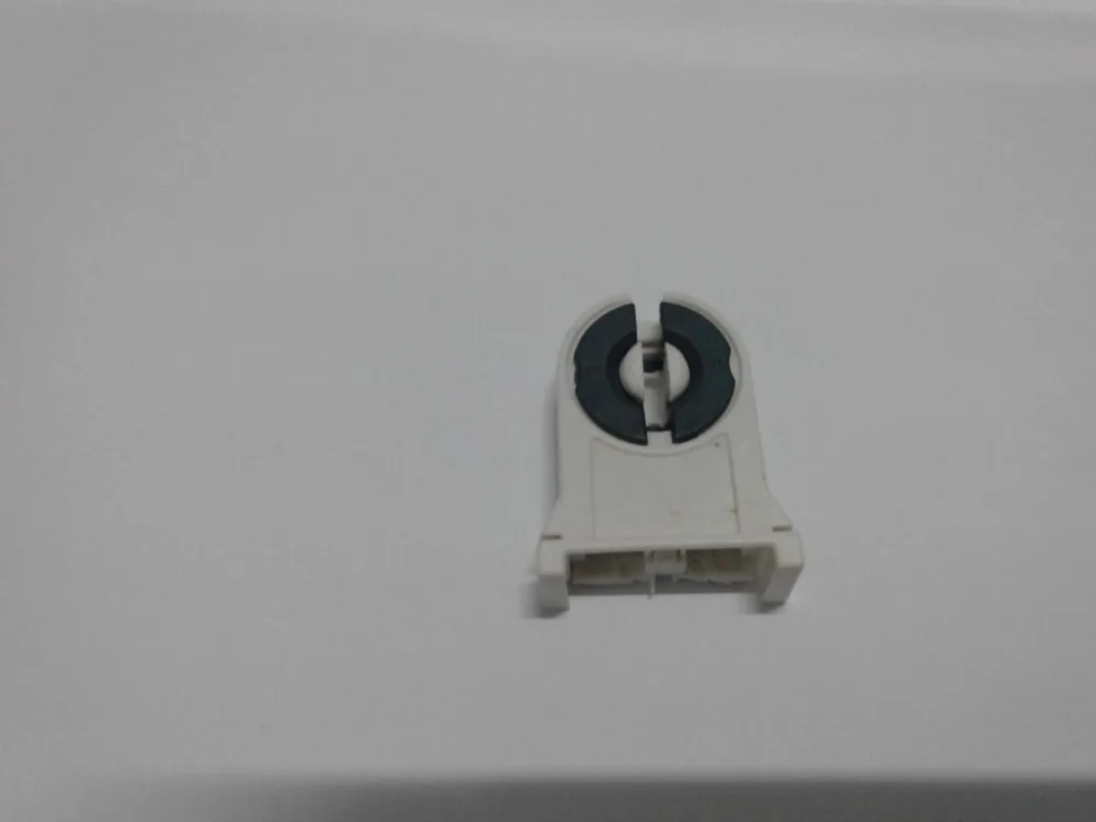 100pcs T8 G13 Lamp bases for led light tubein Lamp Bases from Lights