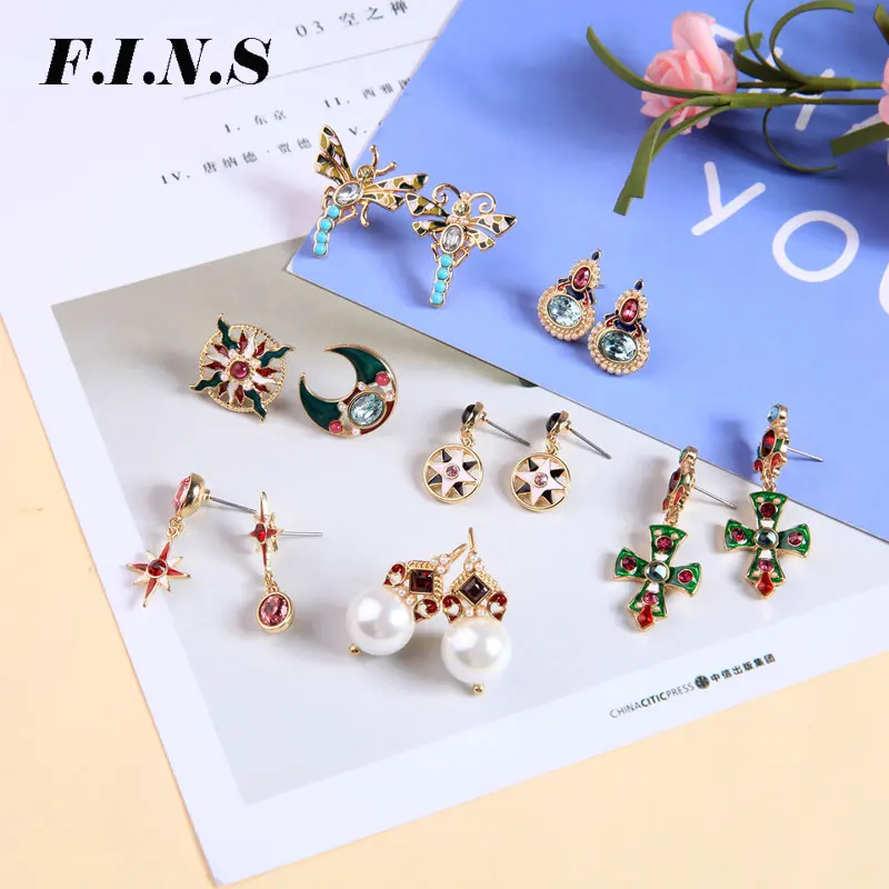 

F.I.N.S Baroque Style Enamel Crystal Star Moon Insect Stud Earrings for Women Korean Asymmetrical Earrings Fashion Woman Jewelry