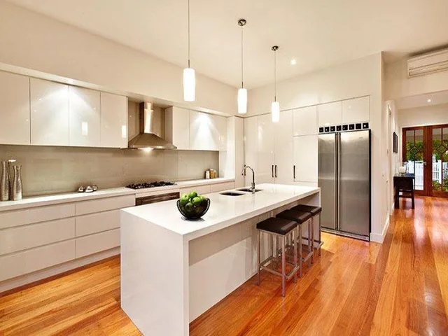 high gloss white modern kitchen cabinets sale-in kitchen cabinets