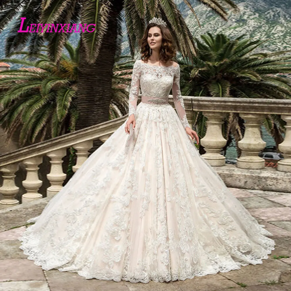 

LEIYINXIANG 2019 Bride Dress Wedding Dress Vestido De Noiva Sereia Robe Sexy Ball Gown Beading Appliques Lace Elegant Sweetheart