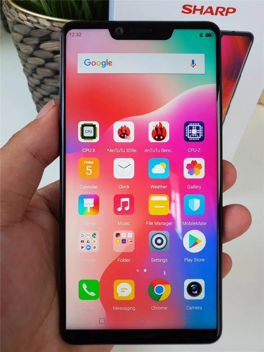 Смартфон SHARP S3 SHARP AQUOS S3 4 Гб+ 64 Гб 6,0 ''FHD+ Восьмиядерный процессор Snapdragon630 Android 8,0 12 МП 3200 мАч, мобильный телефон