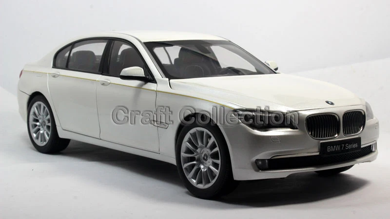 Kyosho 1 18 White 7 Series 760 750 760Li Active Hybird F04 2012 Diecast Model Car