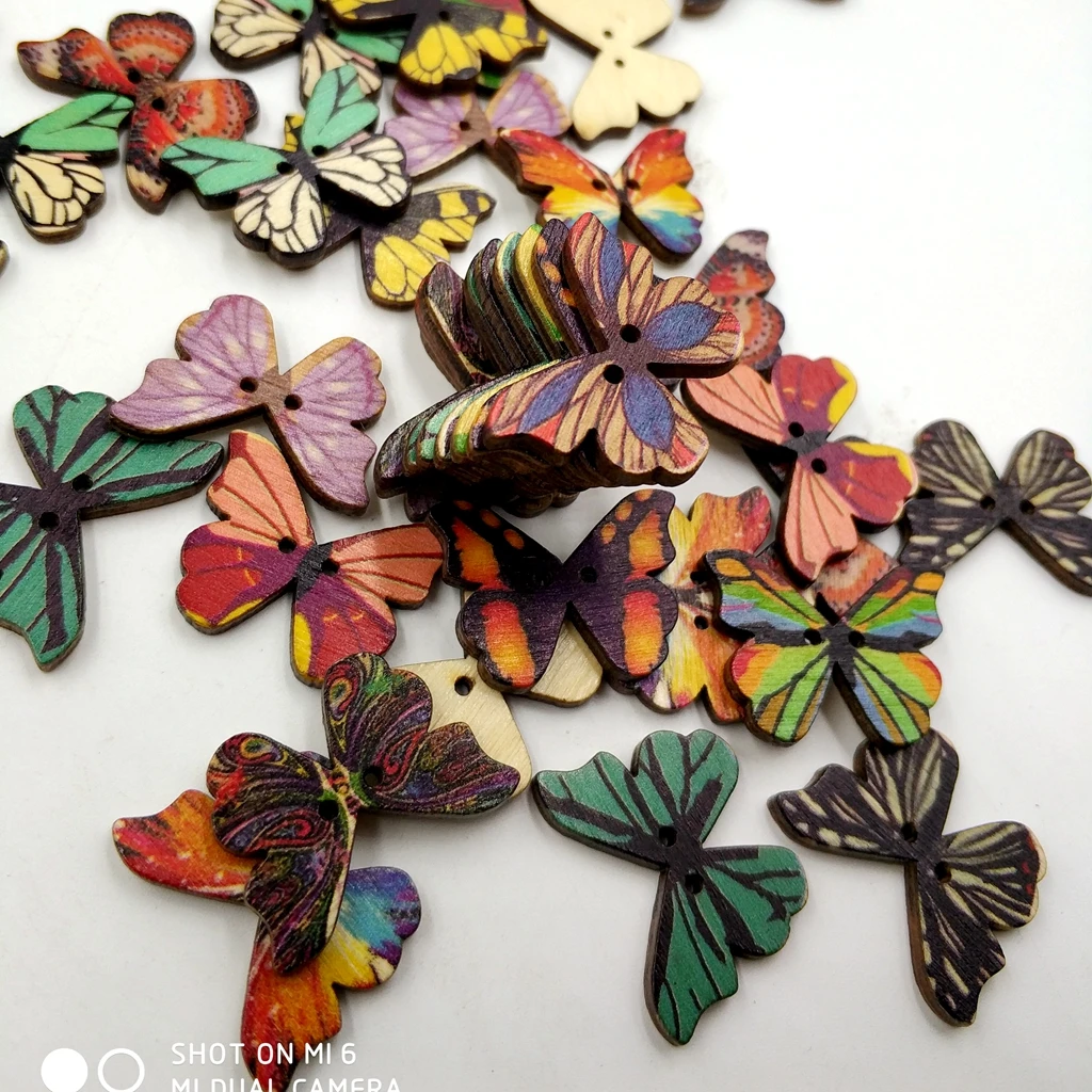 50pcs Vintage Wood Buttons 2 Holes Butterfly Buttons for Sewing Scrapbooking