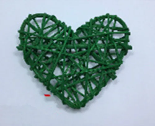 6pcs Heart Shape Wicker Rattan Balls DIY Handmade Ornament Kids Sepak Takraw Parrot Toy Wedding Decor - Цвет: Зеленый