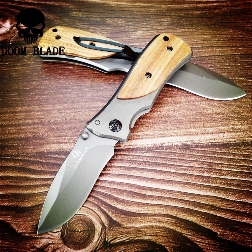 

150mm 5CR15MOV Blade Knives Folding Knife with Carabiner Hanging Buckle Hike Outdoor Camp Survive Kit Portable Pocket Tool