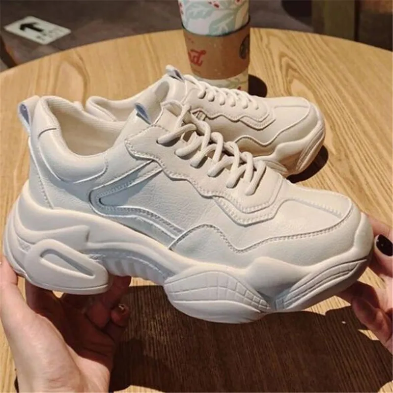 

DIWEINI 2019 Spring New Leather Women's Platform Chunky Sneakers Fashion Women Flat Thick Sole Shoes Woman Dad Footwear D9803