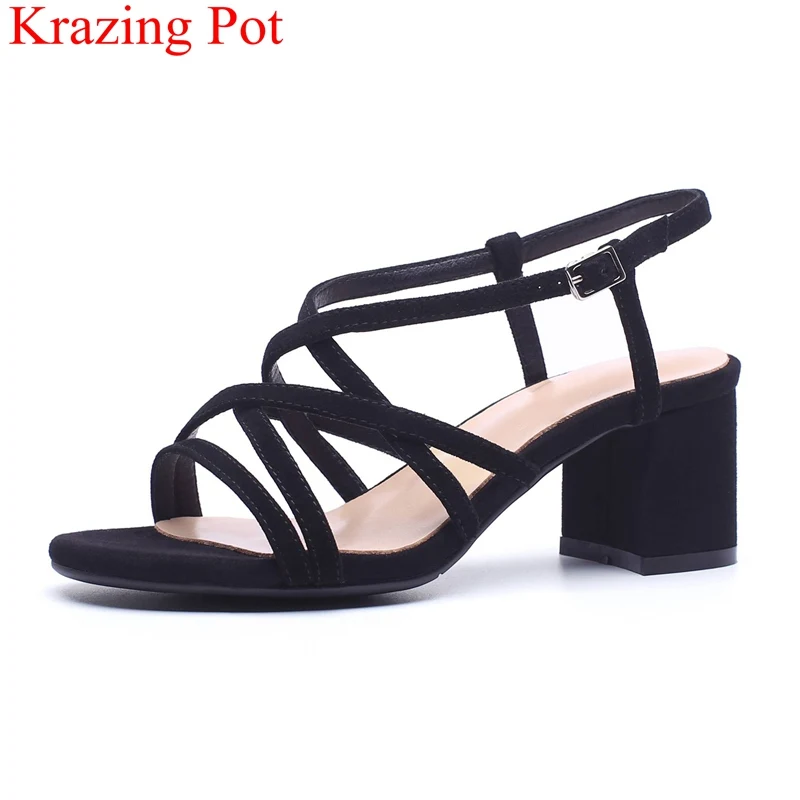 

2018 Superstar Genuine Leather Peep Toe Buckle Strap Gladiator Square Heel Women Sandals Thick Heel Elegant Summer Shoes L09