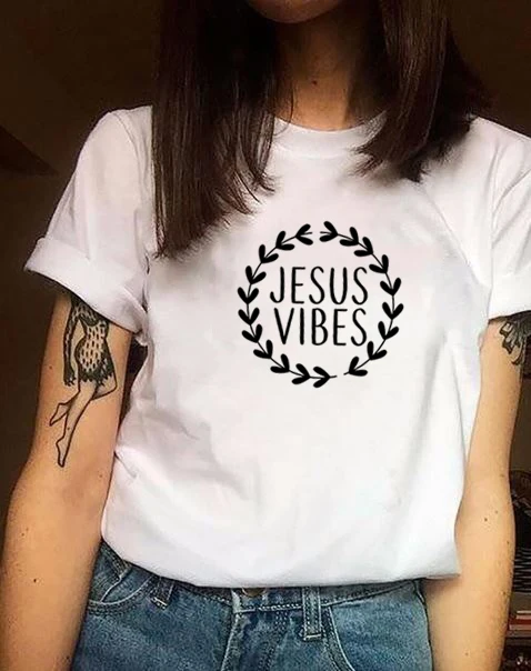 

Jesus Vibes T-Shirt Faith Christian Jesus Graphic Sabbath Pray Slogan Women Fashion Aesthetic Shirt Quote Vintage Tee Tops