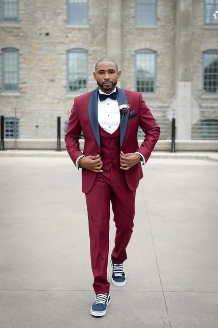 

Wine red Costume homme Wedding Suits Men Shawl Lapel Jacket Slim Fit 3 Pieces (Jacket+Vest+Pants) Wedding Groom Prom Tuxedos