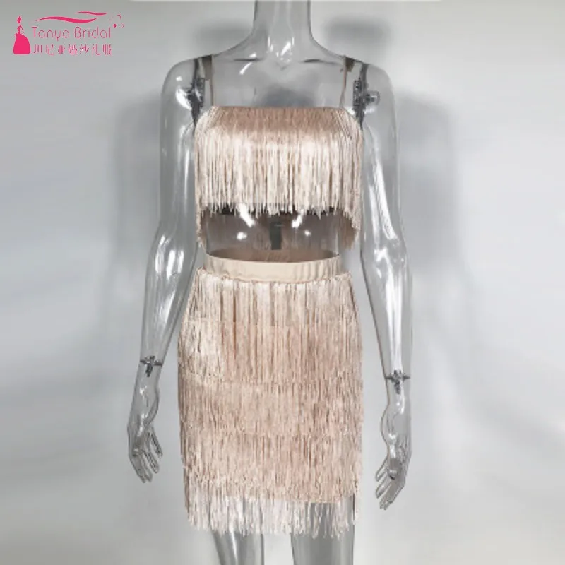 Женское летнее коктейльное платье с кисточками, Клубные Вечерние платья из двух частей, Сексуальное мини платье с бахромой и открытыми плечами DQG903