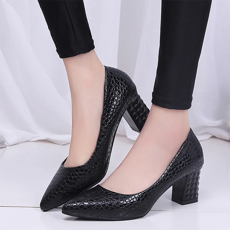

Gtime High Heels Women Pointed Shallow Shoes Square Heel Pumps Spring Fashion Ladies Office Work Shoes chaussures femme SE697