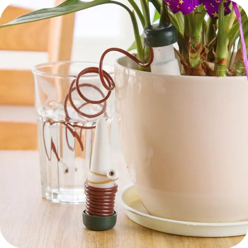 2pcs! Practical Automatic drip irrigation Water Seepage Device