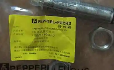 

DHL/EMS 2 Sets 1PC NEW Pepperl + Fuchs Inductive Sensor OBS4000-18GM60-E4-V1