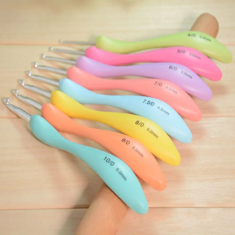 

8 Pcs/Set Crochet Hooks Knitting Needles Ergonomic Crochet Hook Sets Weave Yarn DIY Handmade Tools DTT88
