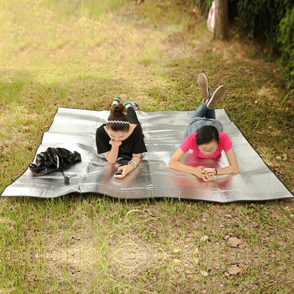 Camping Blanket Waterproof Emergency Thermal Mat Lightweight Reflective Tarp Aluminum Foil Picnic Pad for Sleeping Trip Hiking
