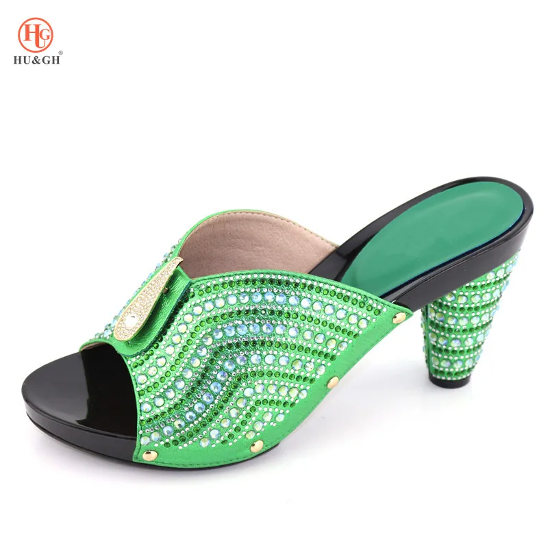  228-7  RMB 110 size37-43 heels 9.8cm
