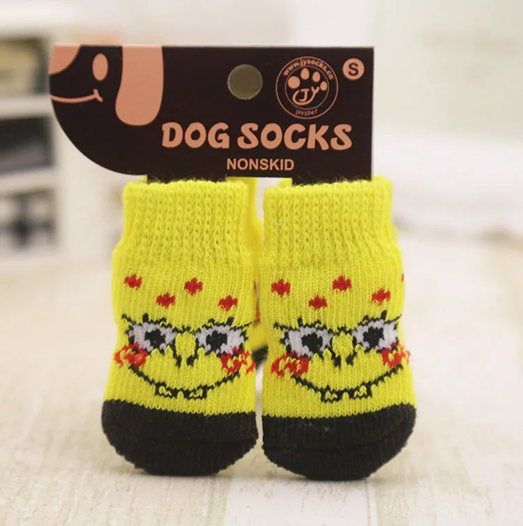 D40_4pcs_lot_Cute_Pet_Dog_Socks_Anti_slip_Soft_Cotton_Cartoon_Puppy_dog_indoor_shoes_socks_for_Chihuahua_Yorkshire_ (5)