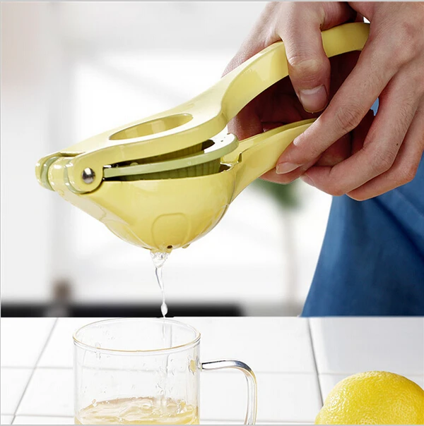 

2016 Hot Sell Vintage Hand Press Manual Juicer Orange Lemon Lime Squeezer Kitchen Cookware fresh juice tool(00058)
