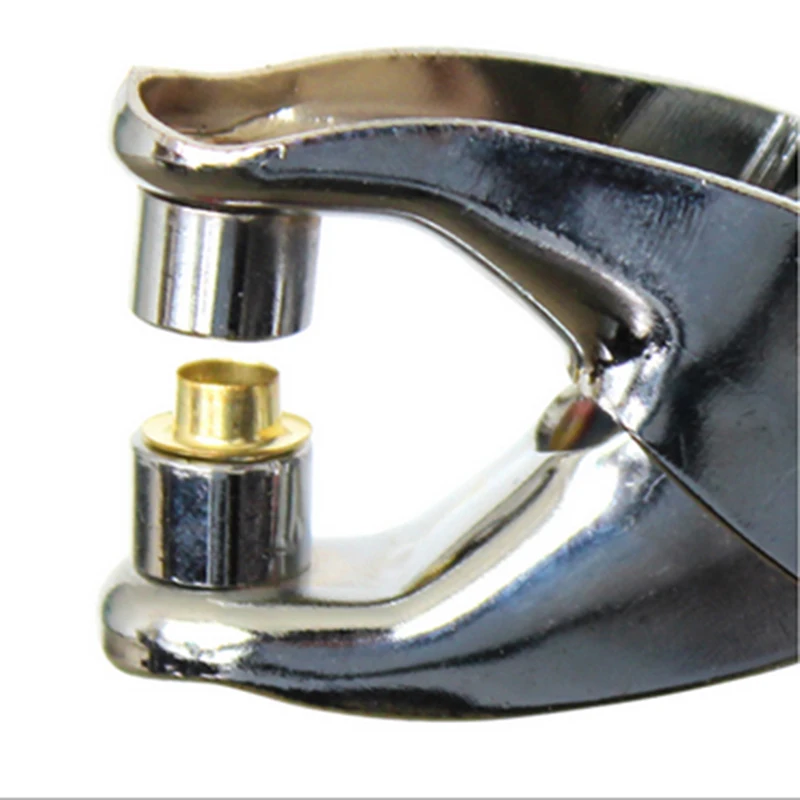 6-inch-155mm-red-black-and-silver-chrome-handle-dip-eyelets-pliers-Corn-pliers-belt-buckle (1)