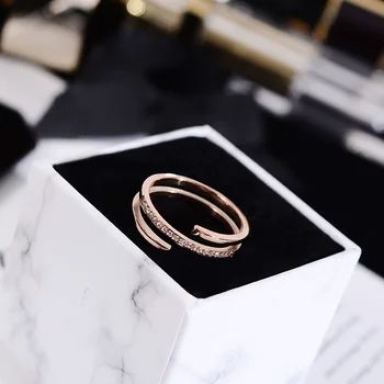 

YUN RUO 2018 Chic 3 Layers Crystal Open Ring Rose Gold Color Fashion Titanium Steel Jewelry Wedding Birthday Gift Woman Not Fade